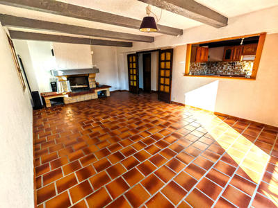 Appartement - 105 m² - 4 pièces