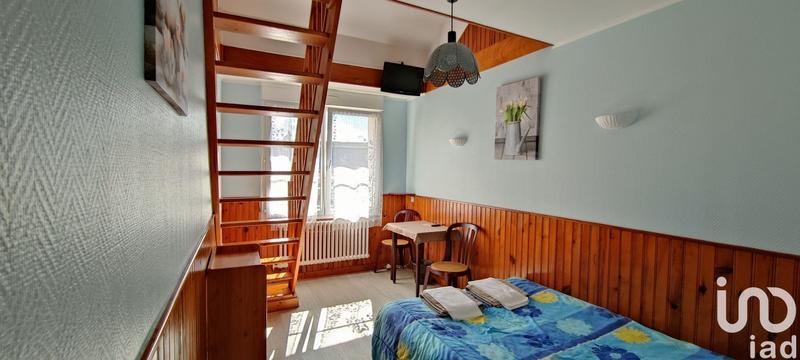 Local commercial - 458 m²