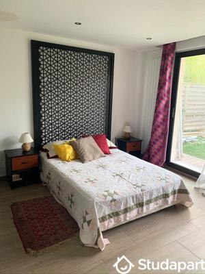 Chambre - 17 m² - 1 pièce