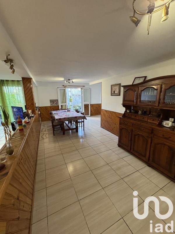 Maison - 130 m² - 9 pièces