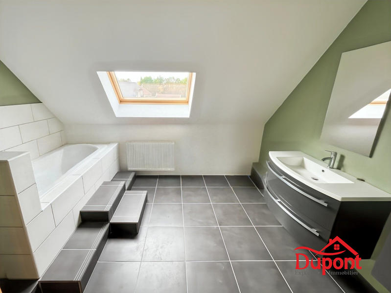 Maison - 191 m² - 7 pièces