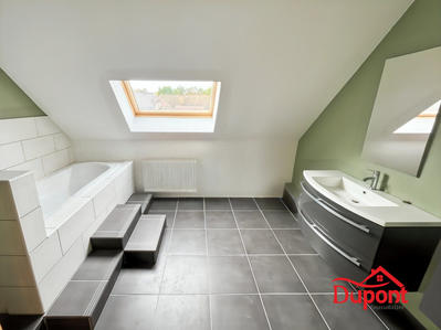 Maison - 191 m² - 7 pièces