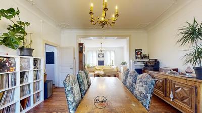 Maison - 398 m² - 13 pièces