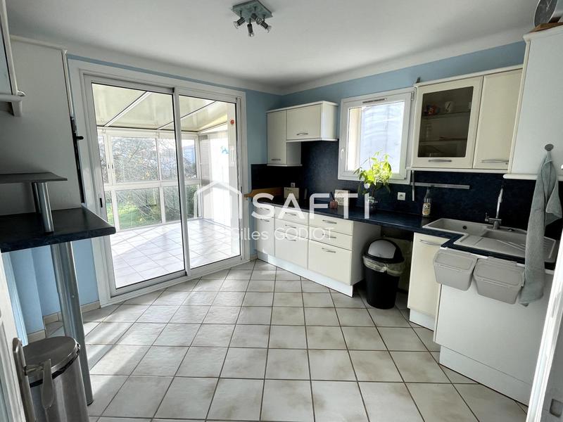 Maison - 165 m² - 6 pièces