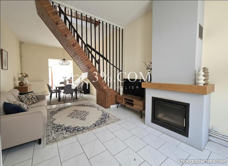 Maison - 91 m² - 5 pièces