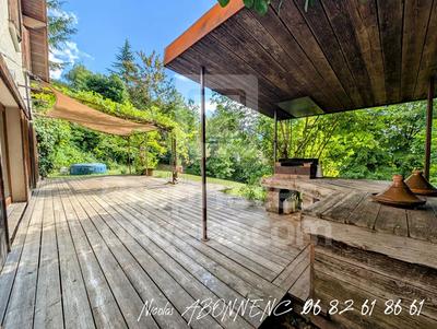 Maison - 121 m² - 6 pièces