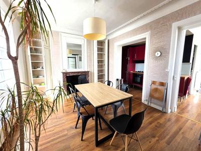 Appartement - 65 m² - 2 pièces