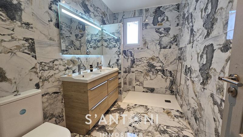 Maison - 86 m² - 4 pièces