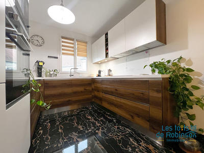 Appartement - 91 m² - 5 pièces