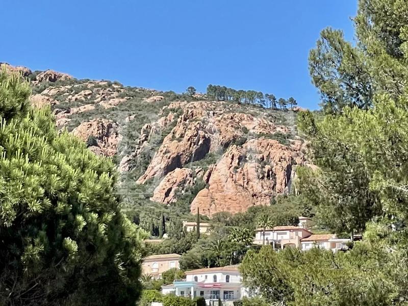 Villa - 280 m² - 10 pièces