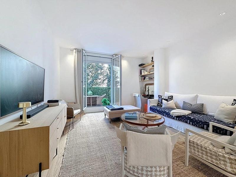 Appartement - 95 m² - 3 pièces