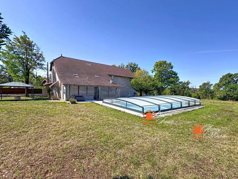 Maison - 152 m² - 7 pièces