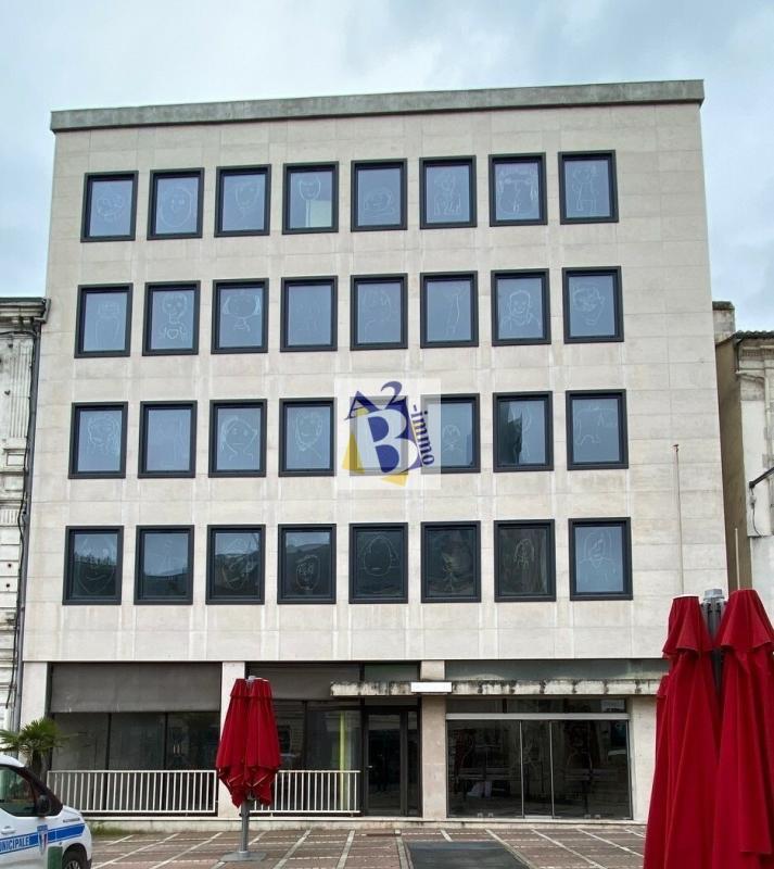 Immeuble - 1 055 m²