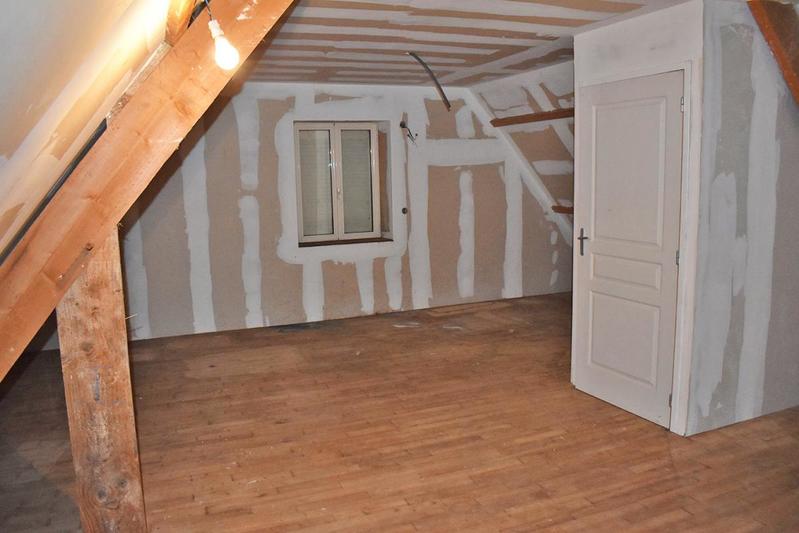 Maison - 103 m² - 4 pièces