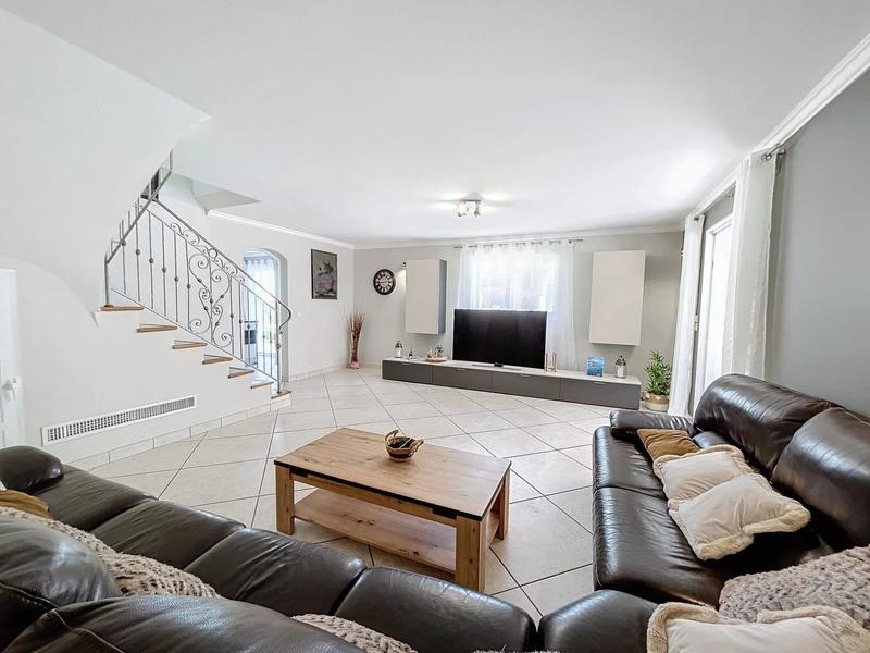 Villa - 407 m² - 13 pièces