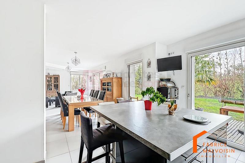 Maison - 128 m² - 5 pièces