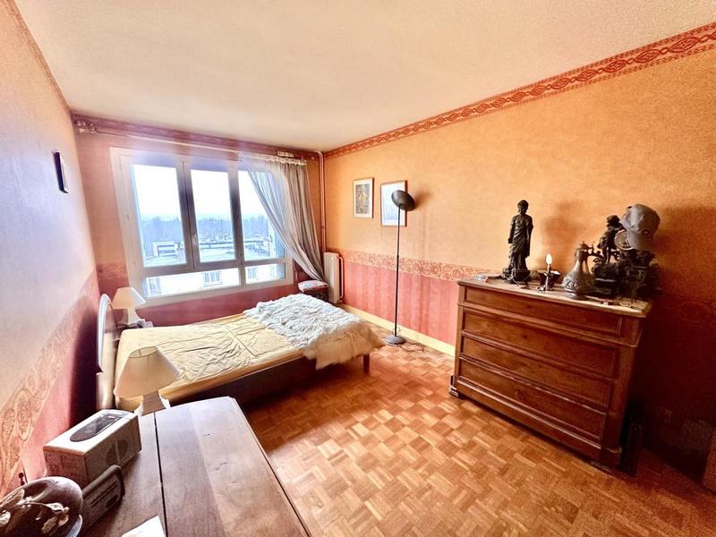 Appartement - 88 m² - 4 pièces