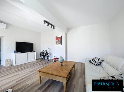 Appartement - 107 m² - 6 pièces