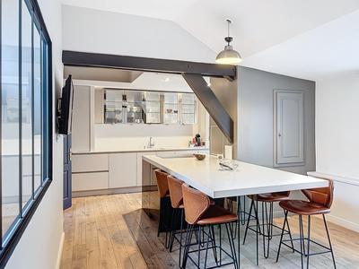 Appartement ancien - 290 m² - 7 pièces