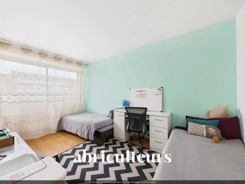 Appartement - 80 m² - 4 pièces