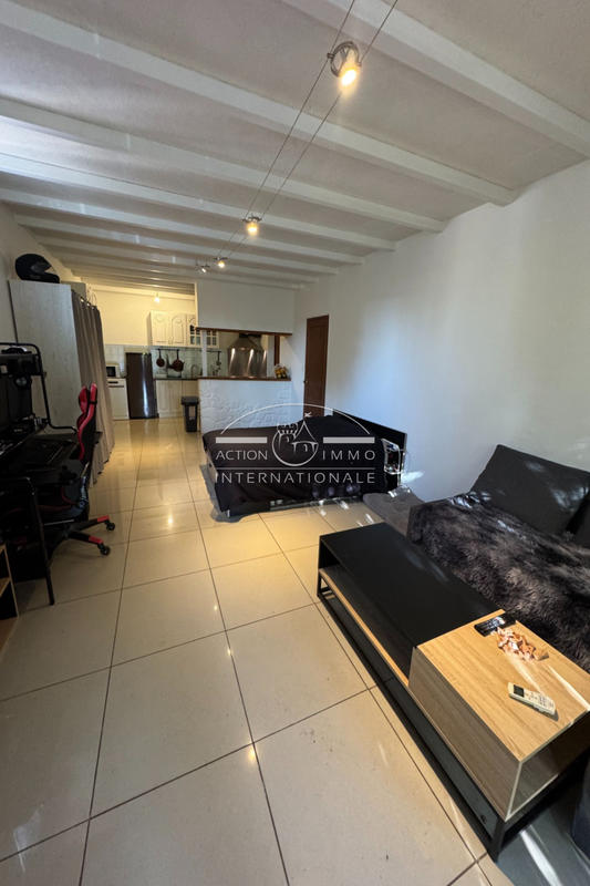 Maison - 270 m² - 5 pièces