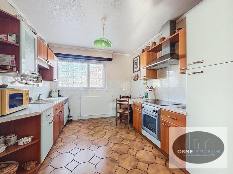 Maison - 104 m² - 4 pièces