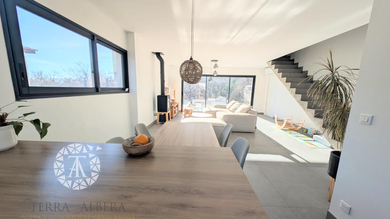 Villa - 116 m² - 4 pièces