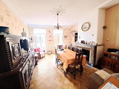 Maison de ville - 123 m² - 5 pièces