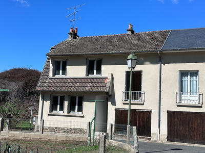 Maison - 88 m² - 6 pièces