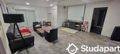 Chambre - 14 m² - 1 pièce