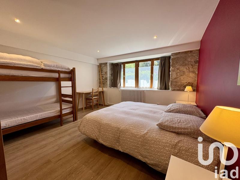 Maison - 578 m² - 17 pièces