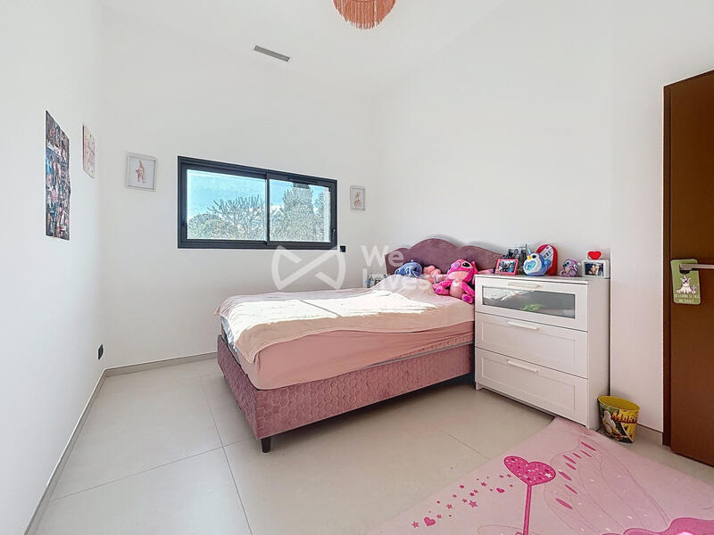 Villa - 210 m² - 6 pièces