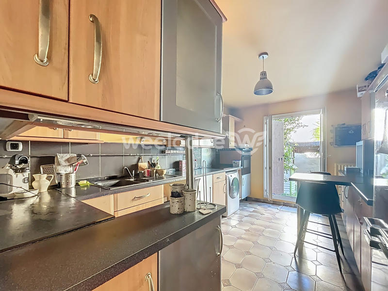 Maison - 99 m² - 5 pièces