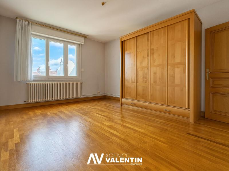 Appartement - 89 m² - 4 pièces