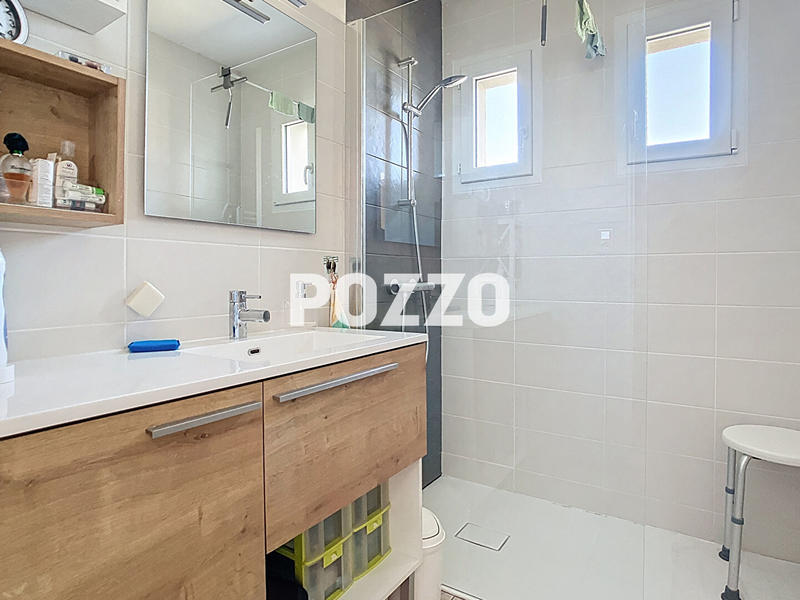 Maison - 129 m² - 8 pièces