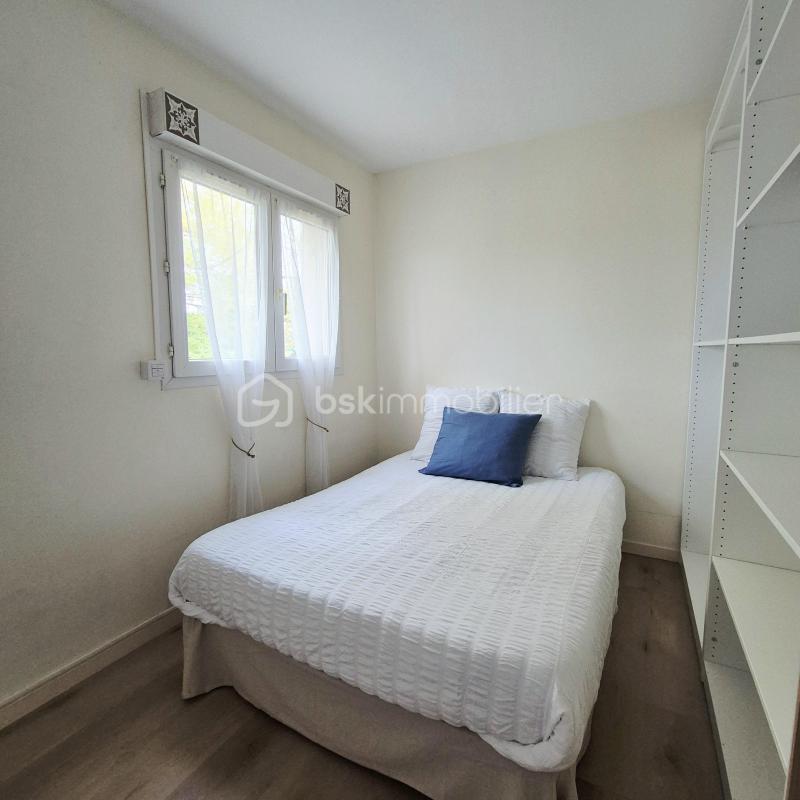 Studio - 30 m² - 1 pièce