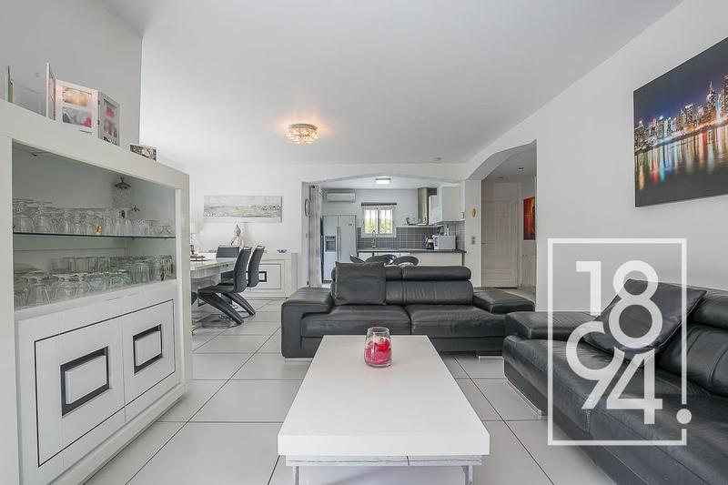 Villa - 136 m² - 5 pièces