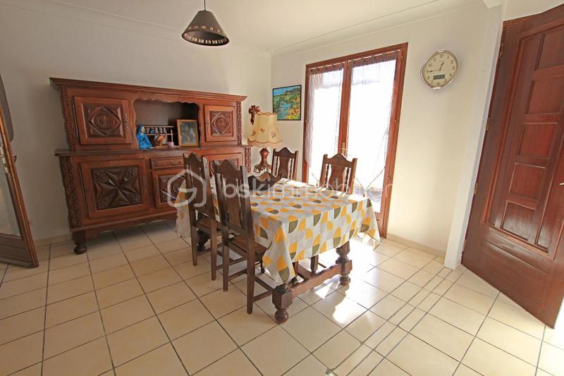 Villa - 93 m² - 5 pièces