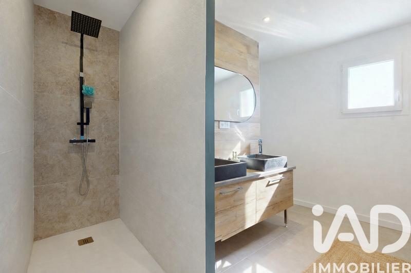 Maison de village - 100 m² - 4 pièces