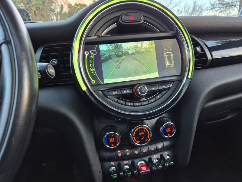 Mini Mini Cooper 136ch Pack Chili