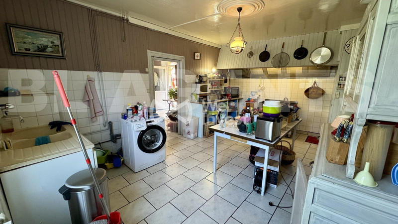 Maison - 150 m² - 7 pièces