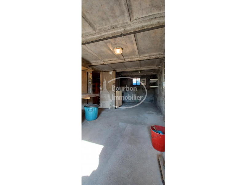 Maison - 102 m² - 6 pièces