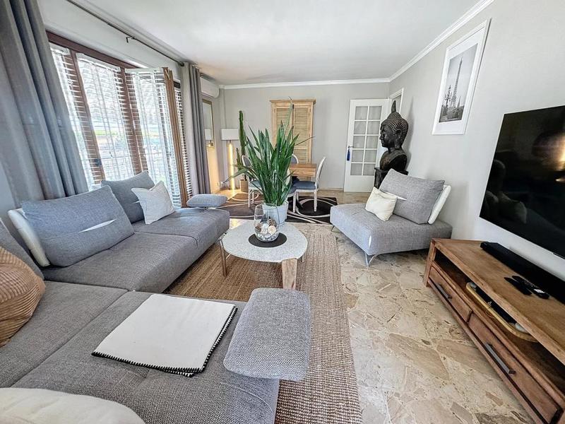 Appartement - 84 m² - 3 pièces