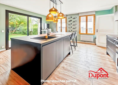 Maison ancienne - 122 m² - 3 pièces