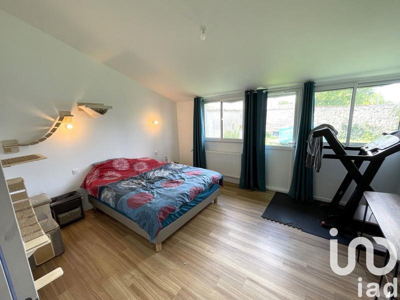 Maison - 202 m² - 6 pièces