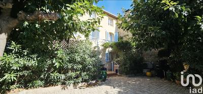 Maison - 280 m² - 5 pièces