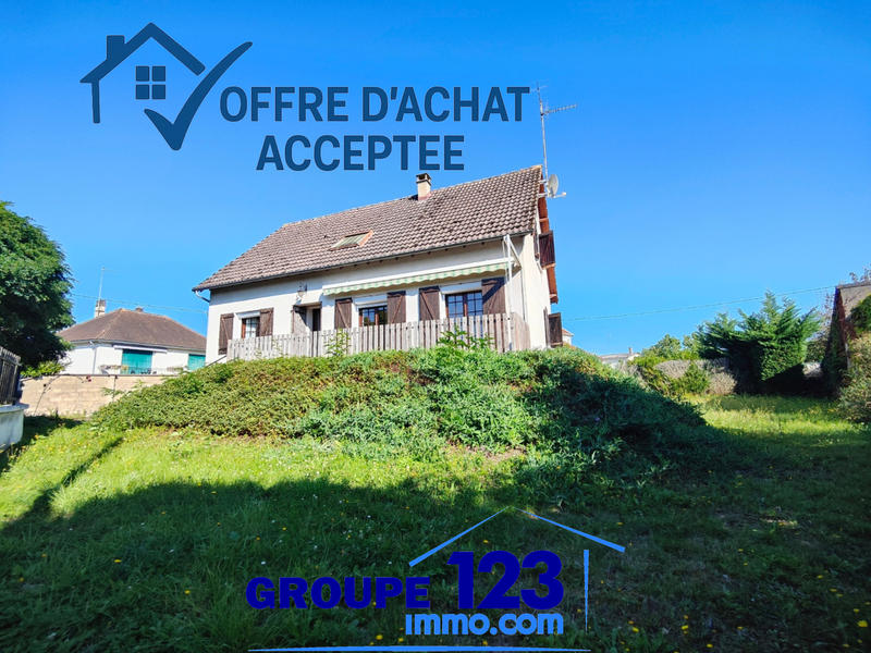 Maison - 104 m² - 6 pièces
