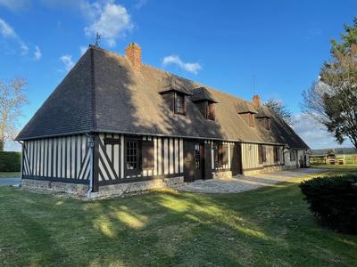 Maison - 157 m² - 7 pièces