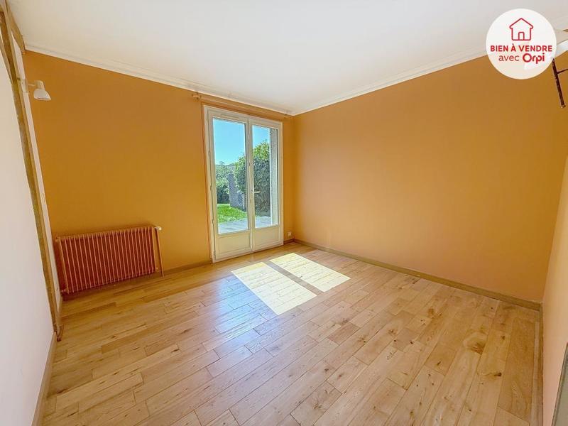 Maison - 143 m² - 8 pièces