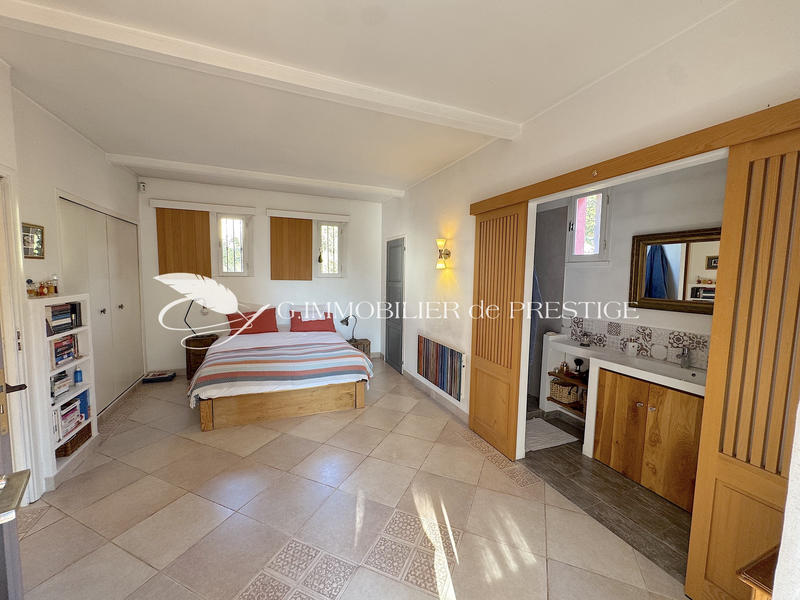 Villa - 150 m² - 5 pièces